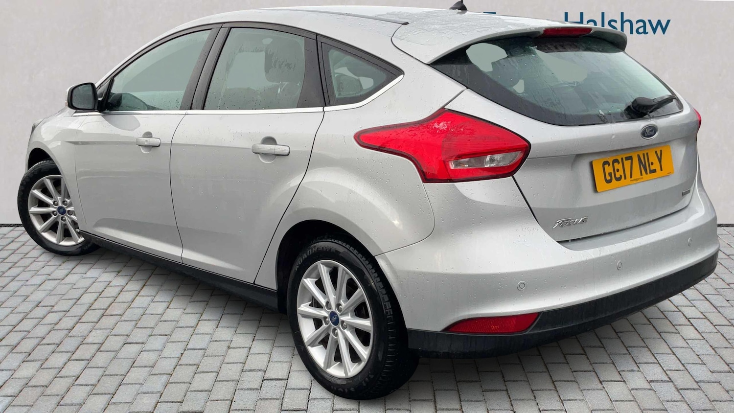 Used Ford Focus 2017 for sale - 77147334: Photo 2