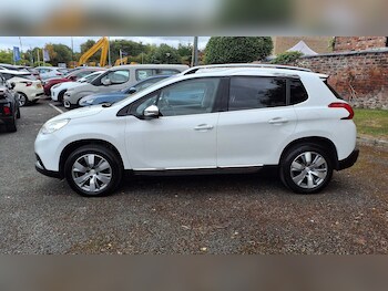 Used Peugeot 2008 2015 for sale - 75812511: Photo