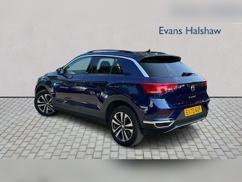 Used Volkswagen T-Roc 2020 for sale - 79294651: Photo