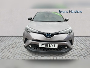 Used Toyota C-HR 2018 for sale - 77914002: Photo
