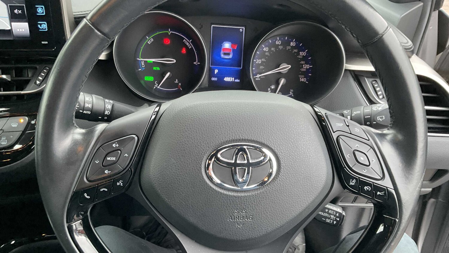 Used Toyota C-HR 2018 for sale - 77914002: Photo 9