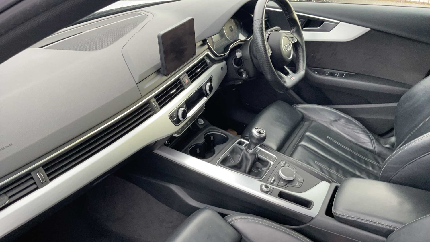 Used Audi A4 2019 for sale - 77011093: Photo 13