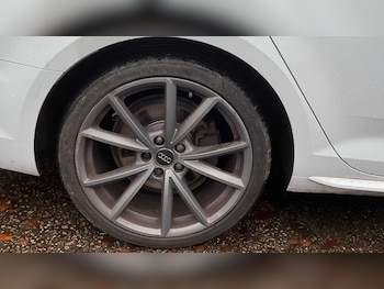 Used Audi A4 2019 for sale - 77011093: Photo