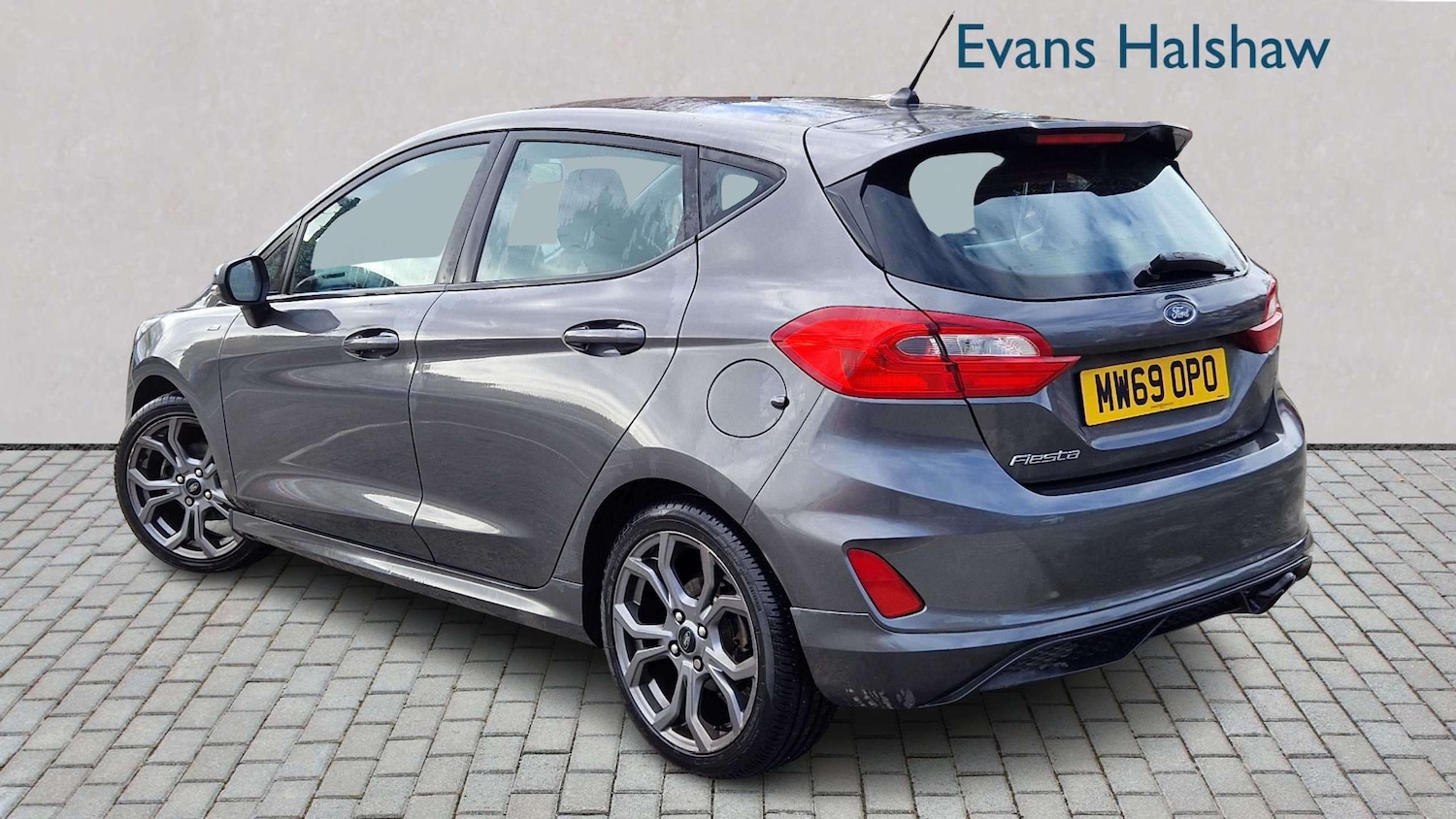 Used Ford Fiesta 2019 for sale - 77913841: Photo 2