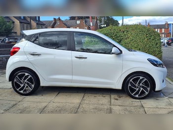 Used Hyundai i10 2024 for sale - 76063478: Photo