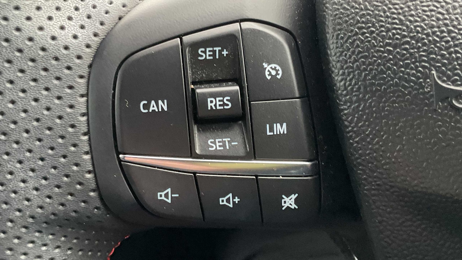 Used Ford Puma 2023 for sale - 76851577: Photo 14