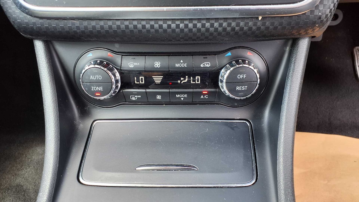 Used Mercedes-Benz A-Class 2018 for sale - 76329226: Photo 26