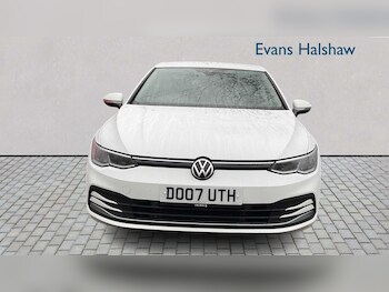 Used Volkswagen Golf 2022 for sale - 77257453: Photo