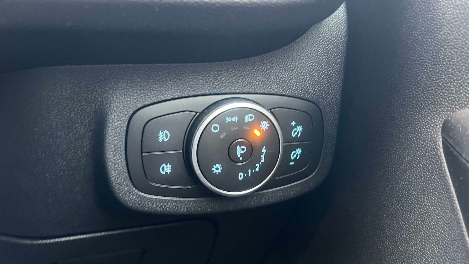 Used Ford Fiesta 2022 for sale - 77772307: Photo 15