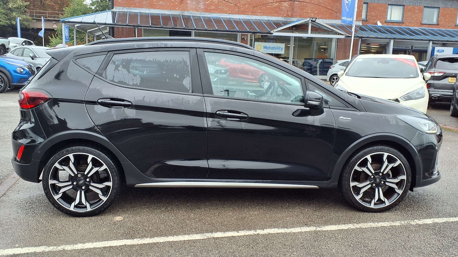 Used Ford Fiesta 2022 for sale - 77772307: Photo 2