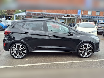 Used Ford Fiesta 2022 for sale - 77772307: Photo