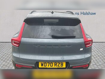 Used Volvo XC40 2021 for sale - 77414756: Photo