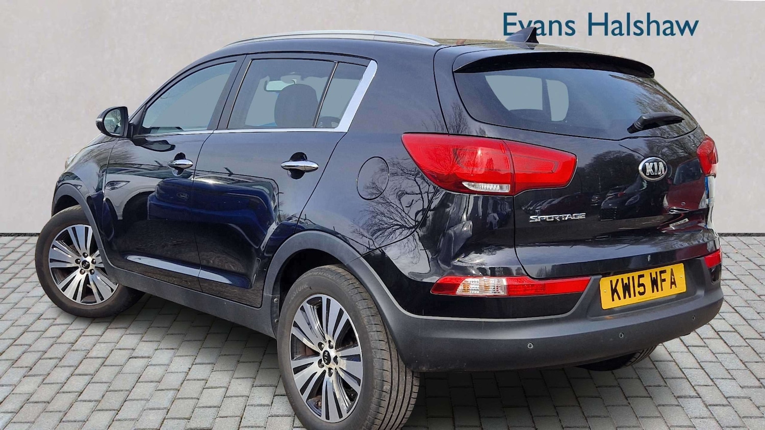 Used Kia Sportage 2015 for sale - 77972889: Photo 2