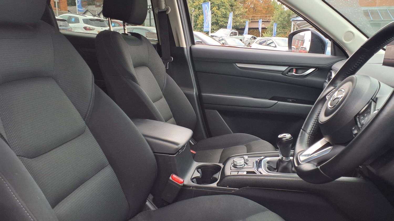 Used Mazda CX-5 2023 for sale - 76230334: Photo 4