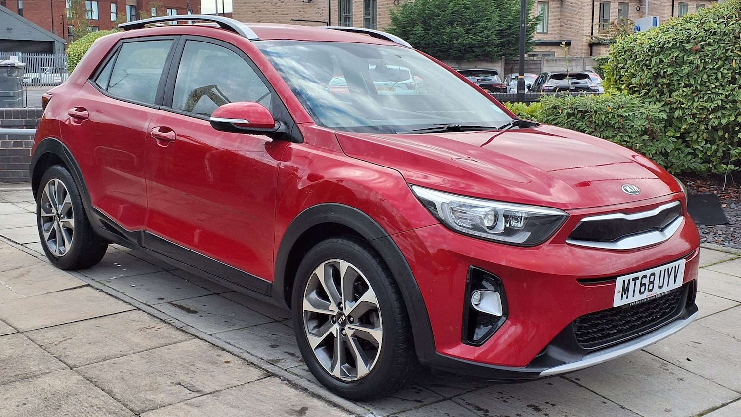 Used Kia Stonic 2018 for sale - 76063206: Photo 1