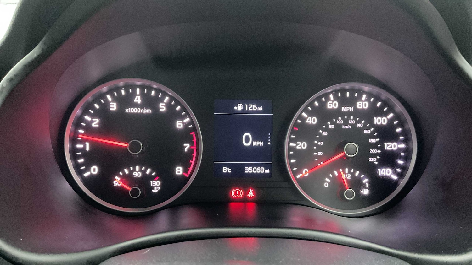 Used Kia Stonic 2018 for sale - 76063206: Photo 7