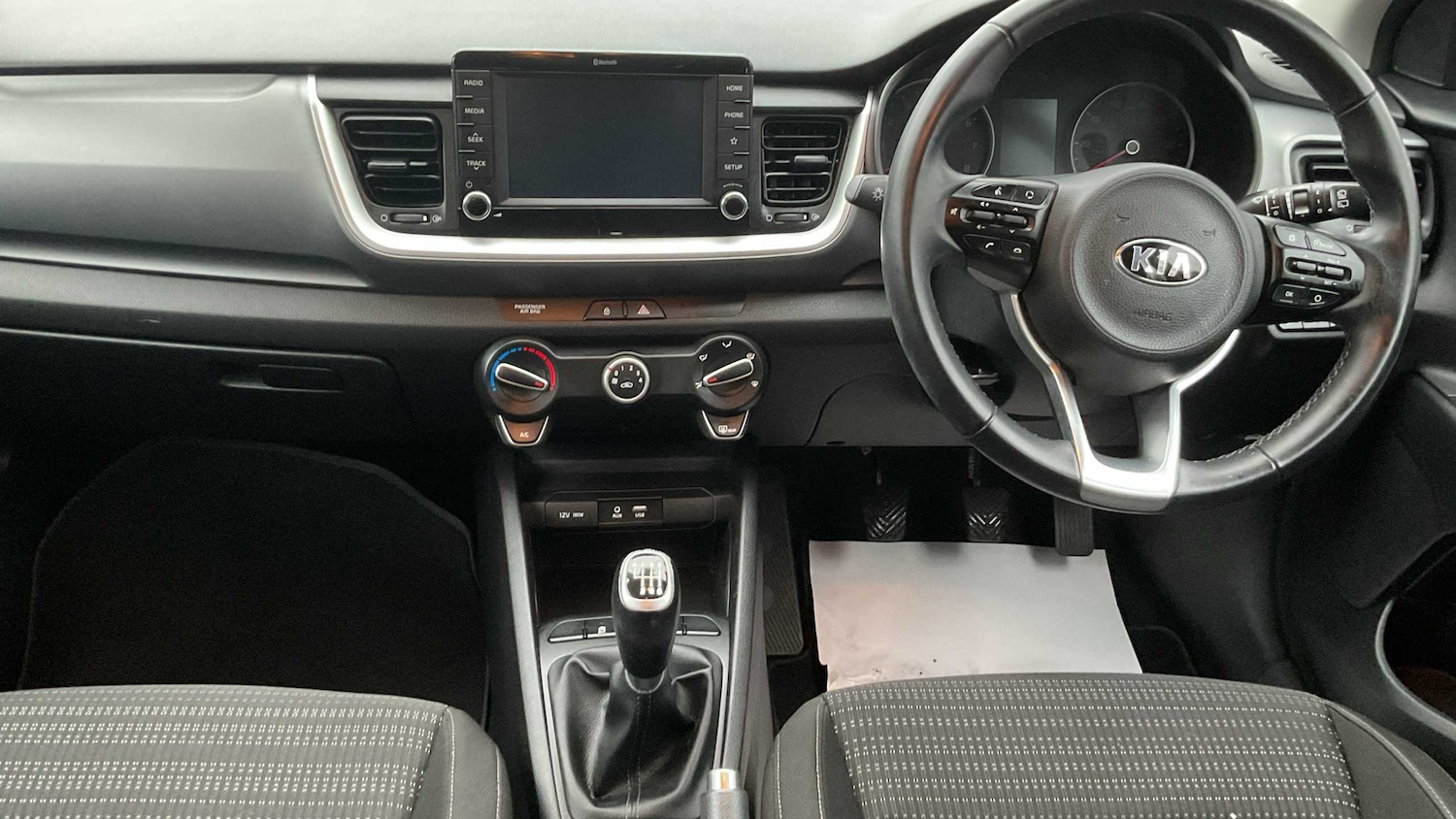 Used Kia Stonic 2018 for sale - 76063206: Photo 8