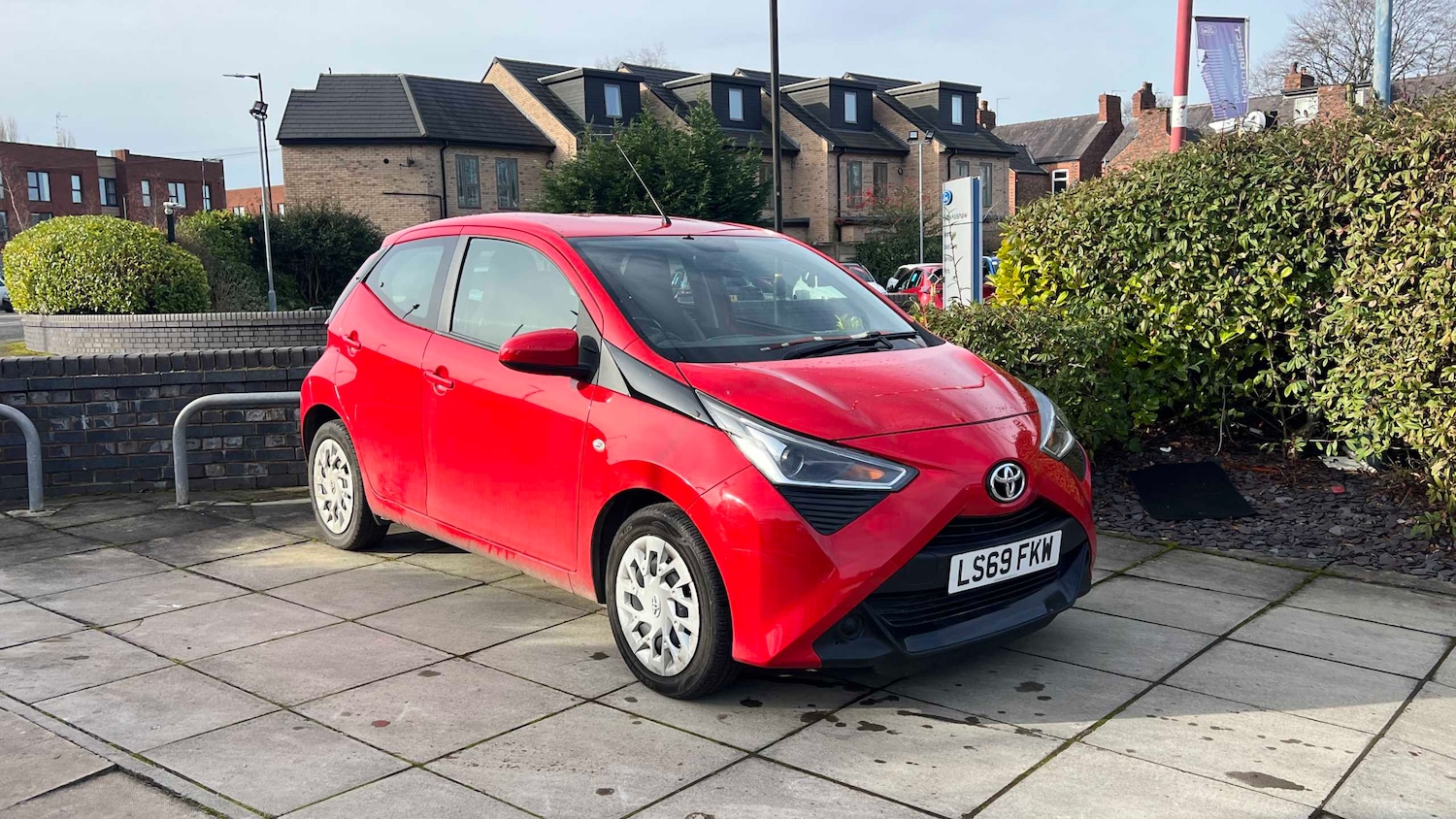 Used Toyota AYGO 2019 for sale - 77589247: Photo 1