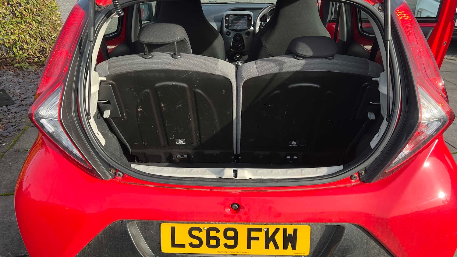 Used Toyota AYGO 2019 for sale - 77589247: Photo 4