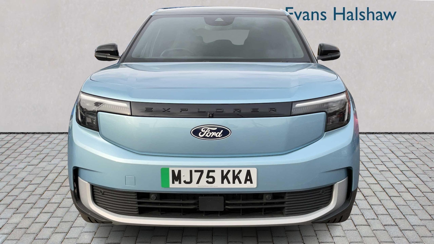 Used Ford Explorer 2025 for sale - 77635073: Photo 2