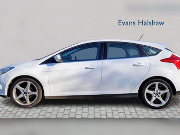 Used Ford Focus 2014 for sale - 77756614: Photo