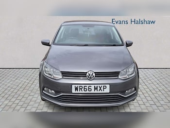 Used Volkswagen Polo 2016 for sale - 79134847: Photo
