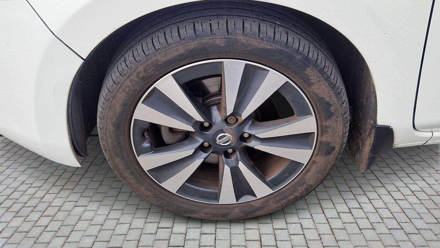 Used Nissan Leaf 2017 for sale - 78037710: Photo 6