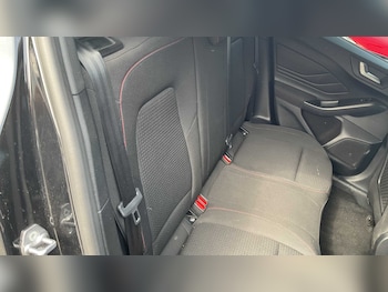 Used Ford Focus 2023 for sale - 79339837: Photo