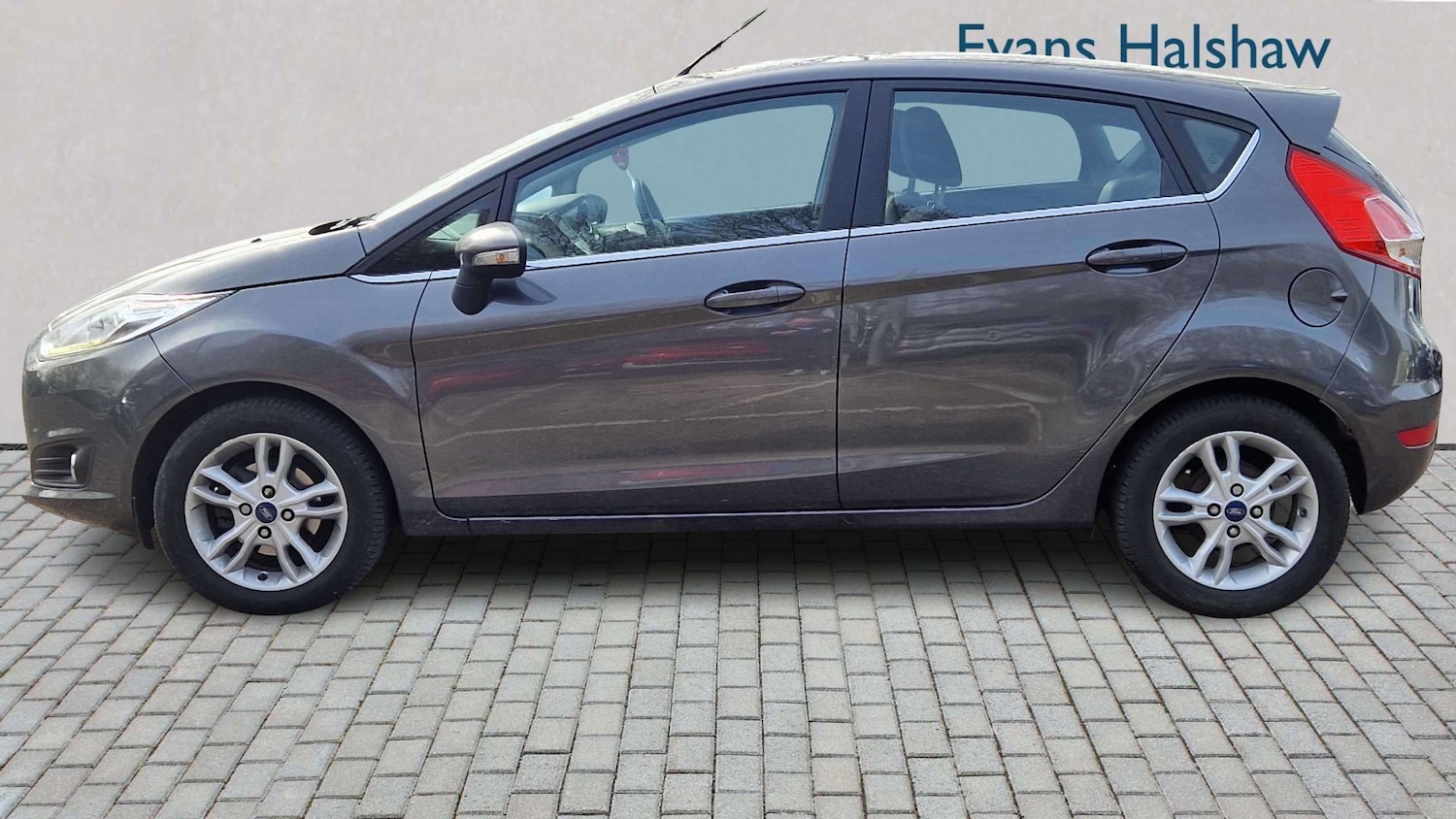 Used Ford Fiesta 2017 for sale - 77995755: Photo 3