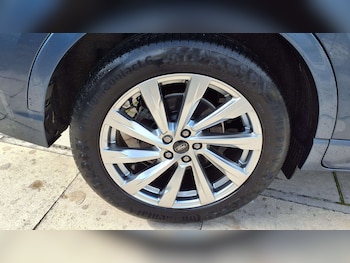 Used Ford Kuga 2021 for sale - 76088070: Photo 4