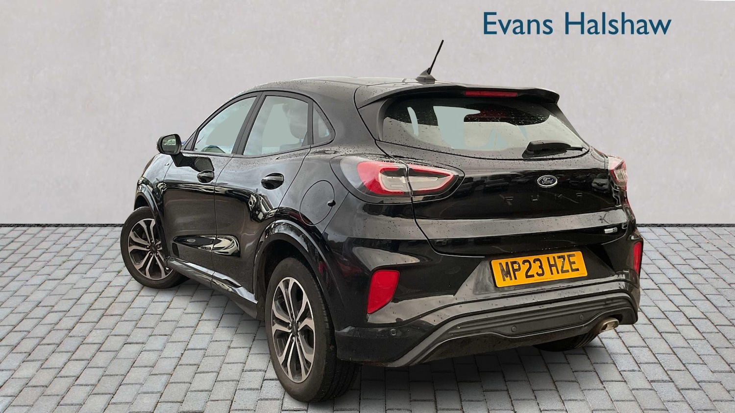 Used Ford Puma for sale - 76774180: Photo 2