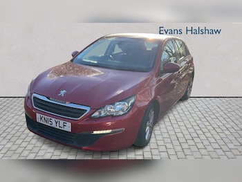 Used Peugeot 308 2015 for sale - 77134755: Photo