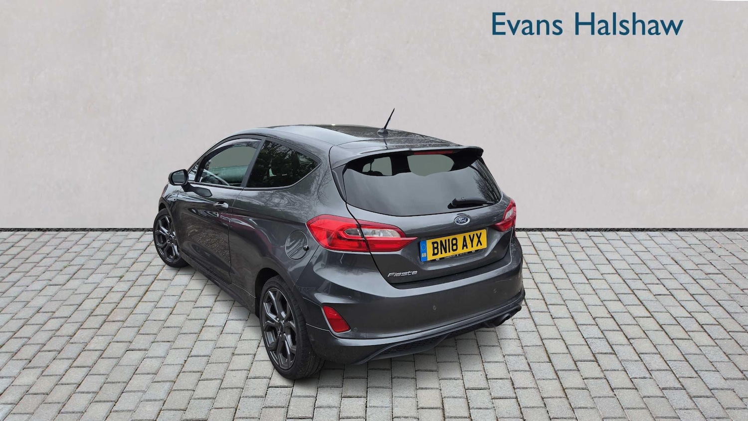 Used Ford Fiesta 2018 for sale - 77428993: Photo 2