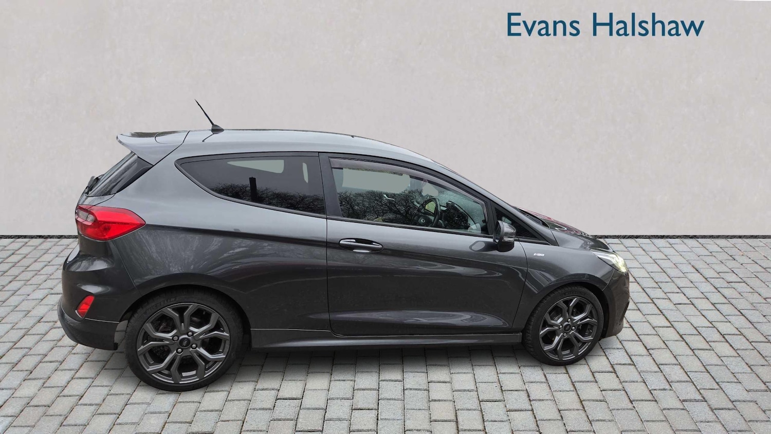 Used Ford Fiesta 2018 for sale - 77428993: Photo 4