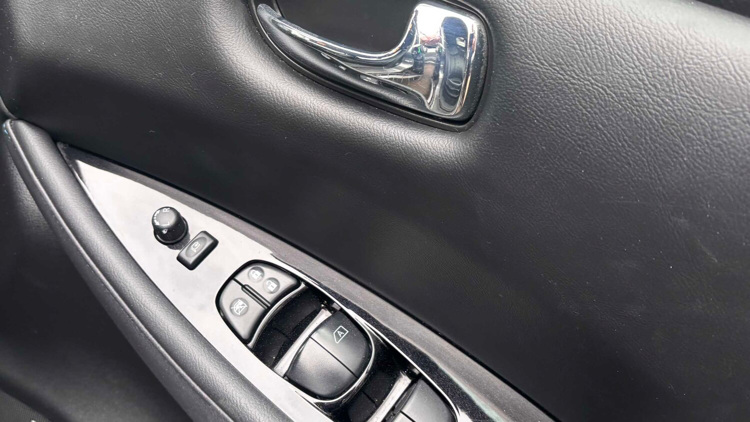 Used Nissan Leaf 2019 for sale - 77601153: Photo 8