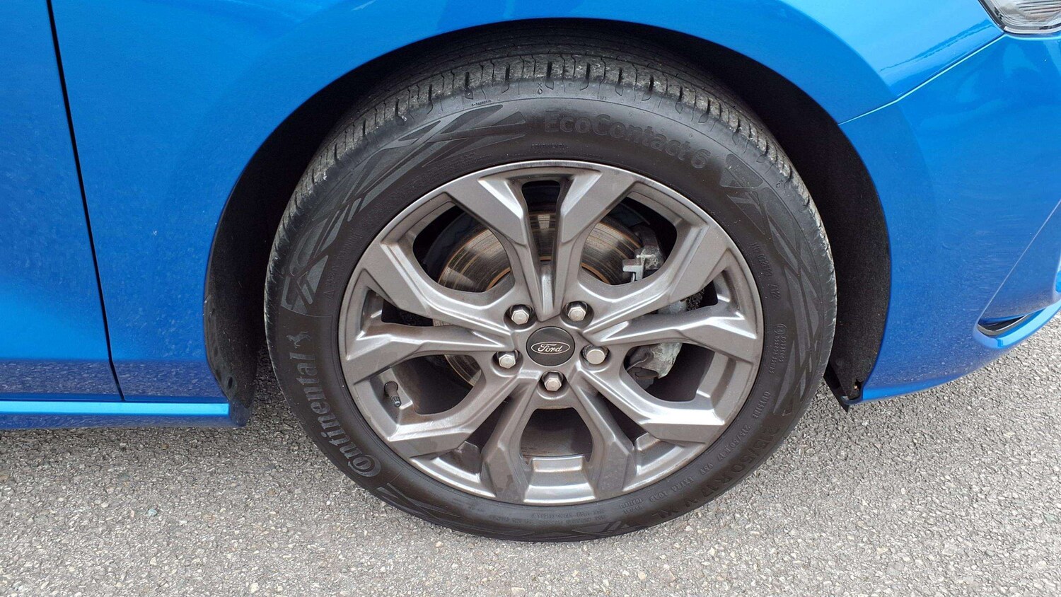 Used Ford Focus 2023 for sale - 75944469: Photo 10