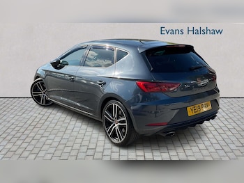 Used SEAT Leon 2019 for sale - 78338071: Photo