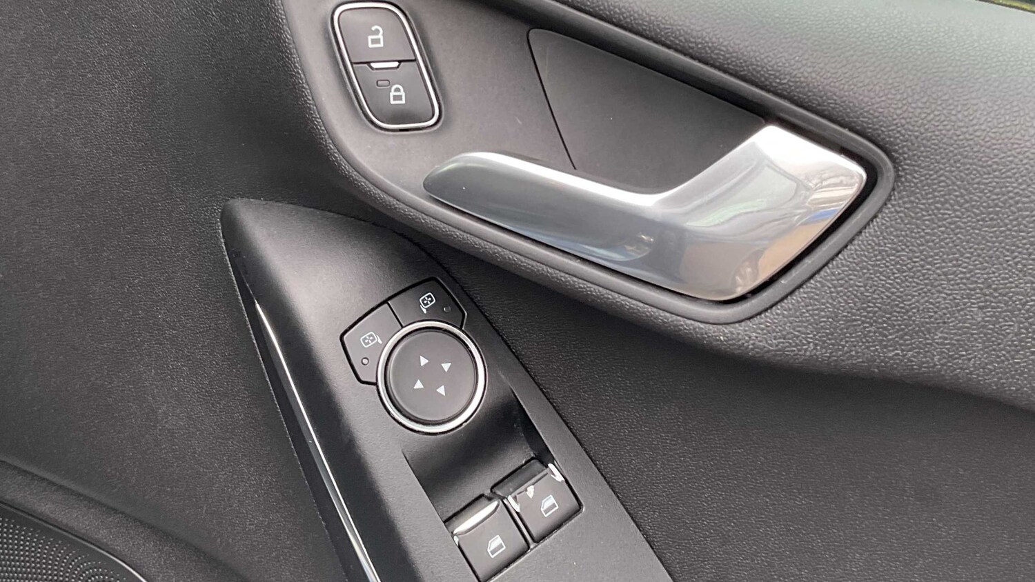 Used Ford Fiesta for sale - 78104967: Photo 9