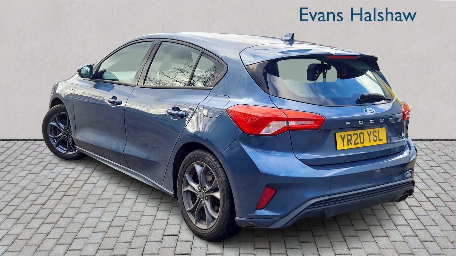 Used Ford Focus 2020 for sale - 77638487: Photo 2