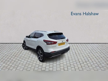 Used Nissan Qashqai 2017 for sale - 79364738: Photo