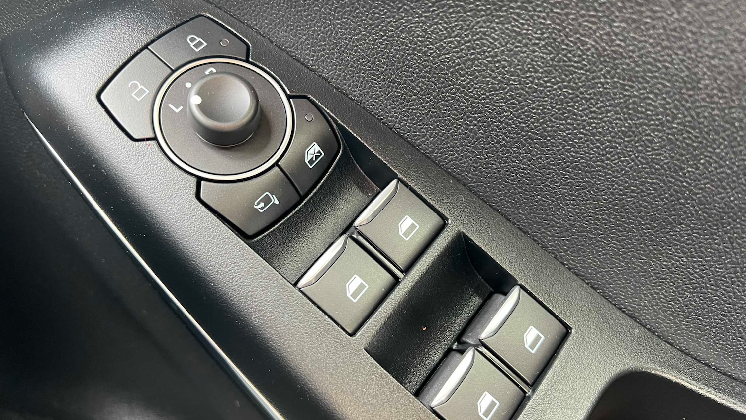 Used Ford Puma 2022 for sale - 76088056: Photo 31