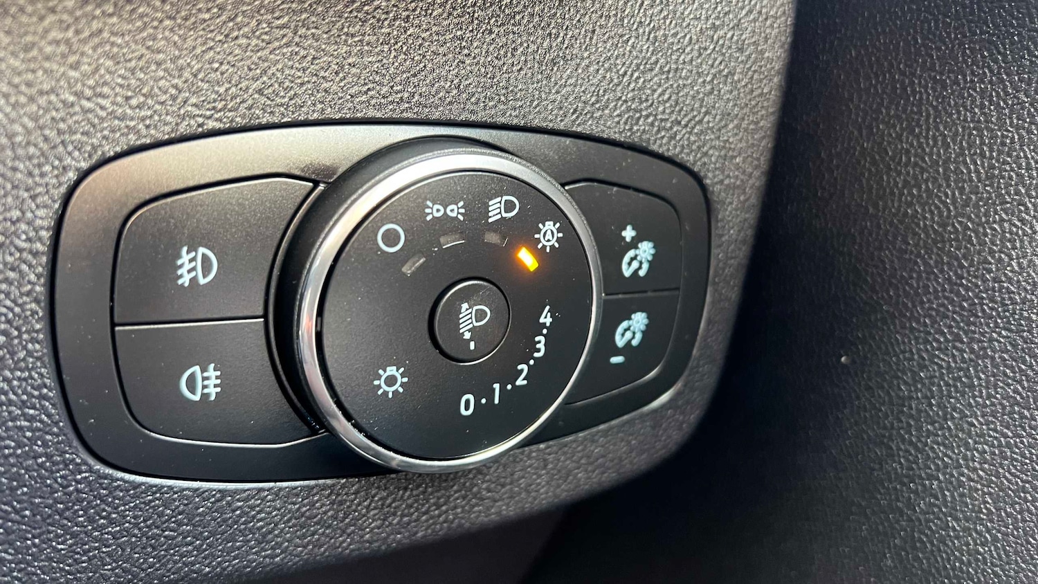 Used Ford Puma 2022 for sale - 76088056: Photo 32