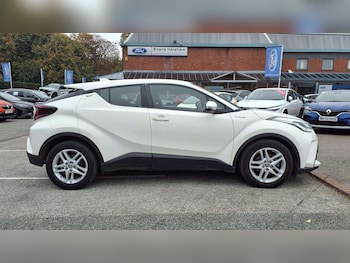 Used Toyota C-HR 2021 for sale - 76286461: Photo