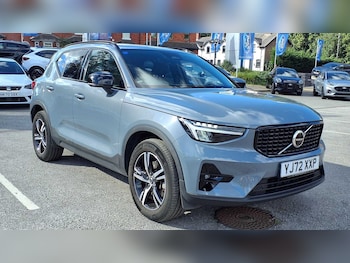 2022 - 2.0 B3P Plus Dark 5dr Auto