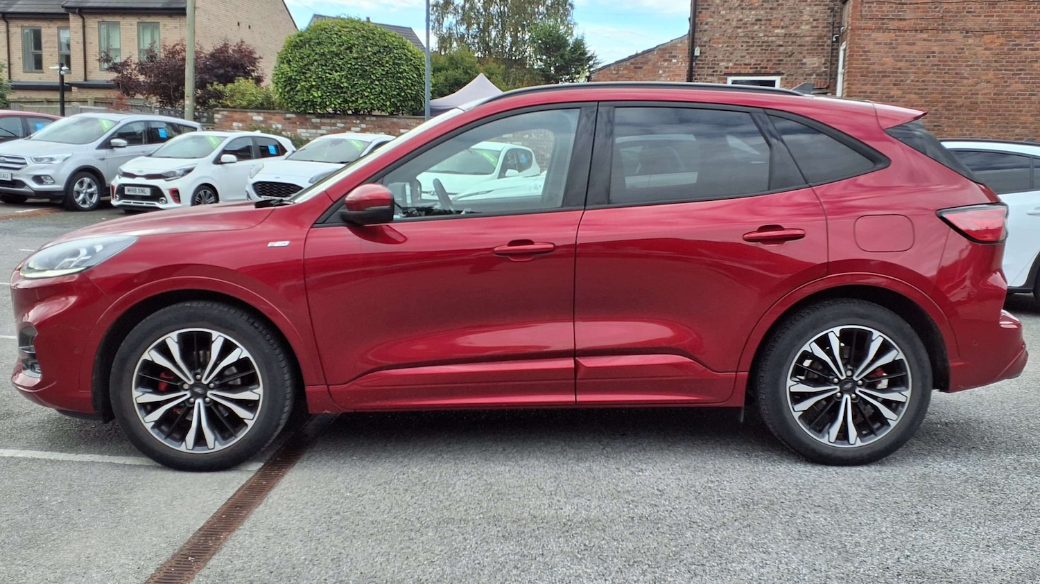 Used Ford Kuga 2022 for sale - 76125837: Photo 2