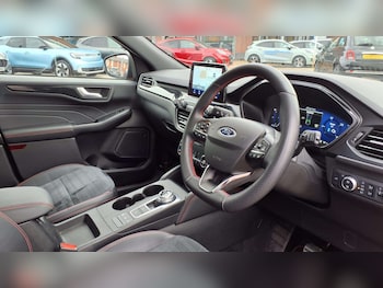 Used Ford Kuga 2022 for sale - 76125837: Photo 4