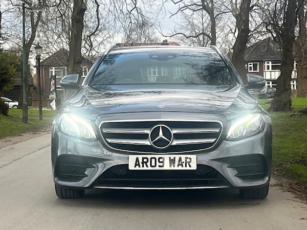 Used Mercedes-Benz E-Class 2017 for sale - 73914355: Photo 4