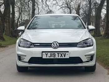Used Volkswagen Golf 2019 for sale - 75044080: Photo