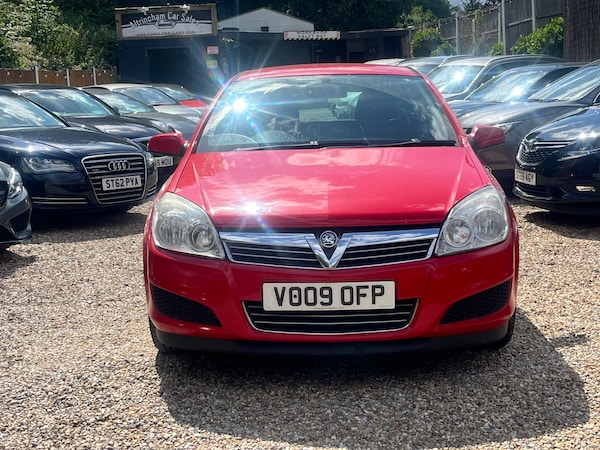 Used Vauxhall Astra 2009 for sale - 75043446: Photo 2