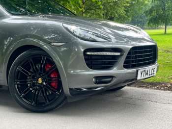Used Porsche Cayenne 2014 for sale - 75044000: Photo
